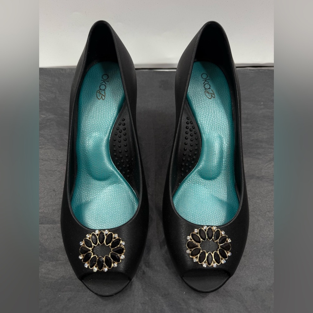 EUC Oka-B Black Jessica Wedges - Picture 8 of 12